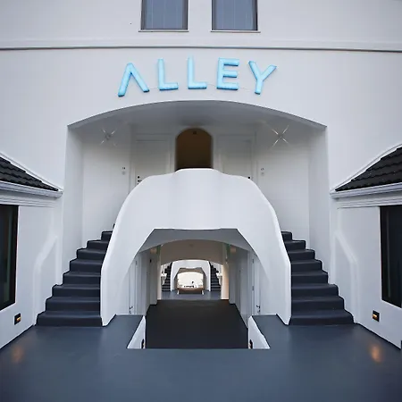 Alley Prime 호텔 4*