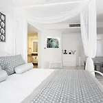 Hotel Alley Prime Kas
