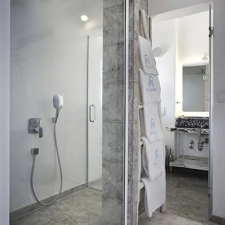 Alley Prime Hotel