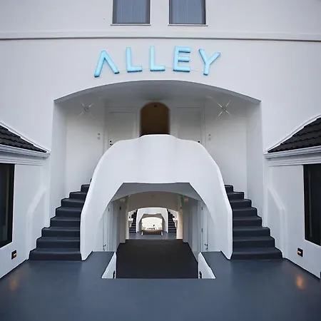 Alley Prime Hotel 3*