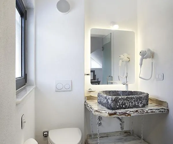 Alley Prime Hotel 4*